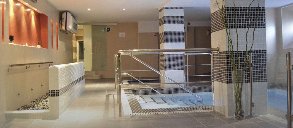 Hotel & Spa Plaza Арріате Екстер'єр фото