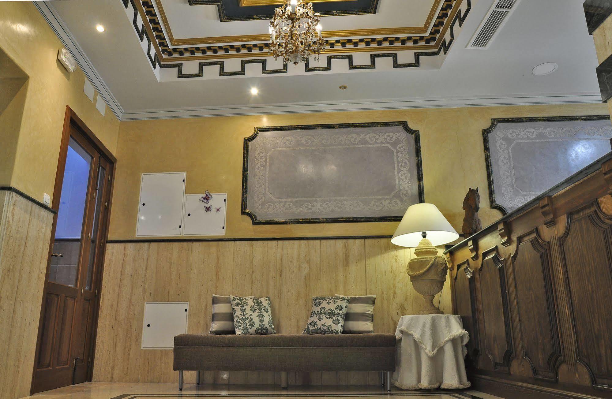 Hotel & Spa Plaza Арріате Екстер'єр фото
